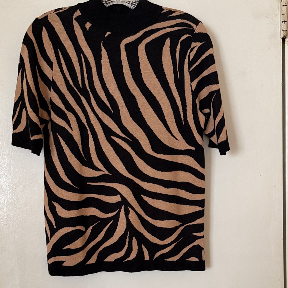 Ann Taylor Black and Tan Zebra Print Sweater
